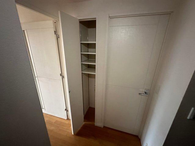 アーデンタワー北堀江の玄関