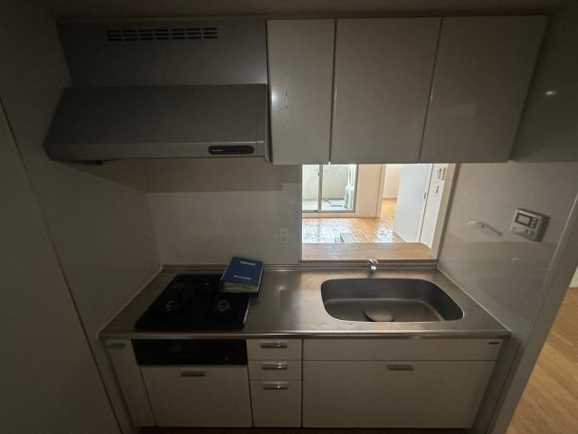 アーデンタワー北堀江のキッチン