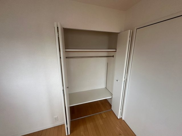 アーデンタワー北堀江の収納