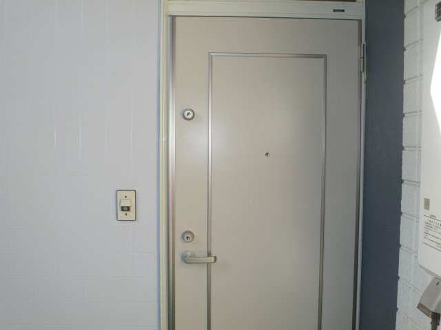 落ち着いた玄関です