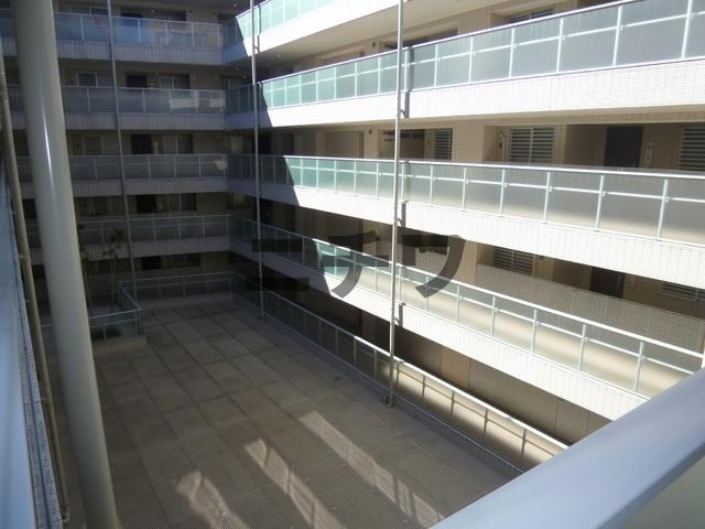 アトラス諏訪町レジデンスのその他|★中庭★