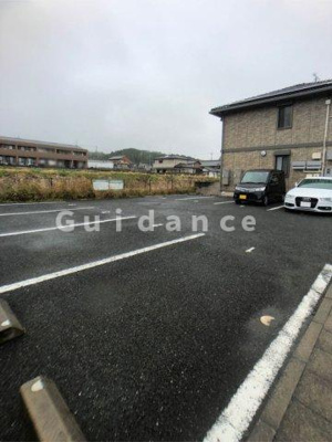 【駐車場】 | ロジュマン葛城A棟