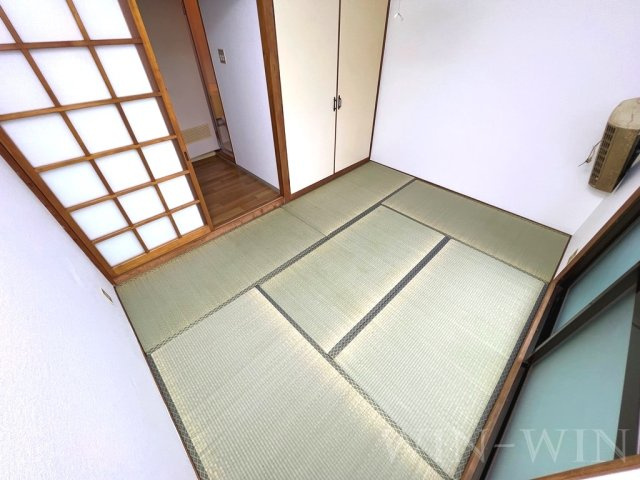 ハイシティ小池の和室