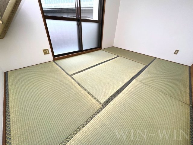 ハイシティ小池の居間・リビング
