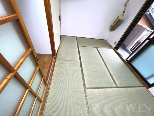 ハイシティ小池の和室