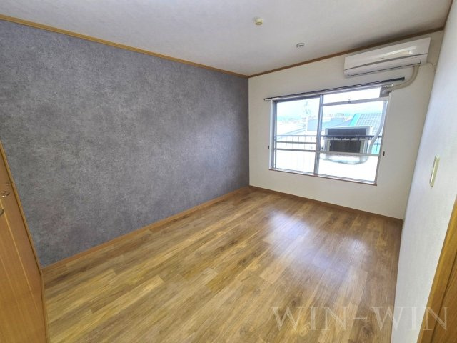 ハイツかつらの寝室