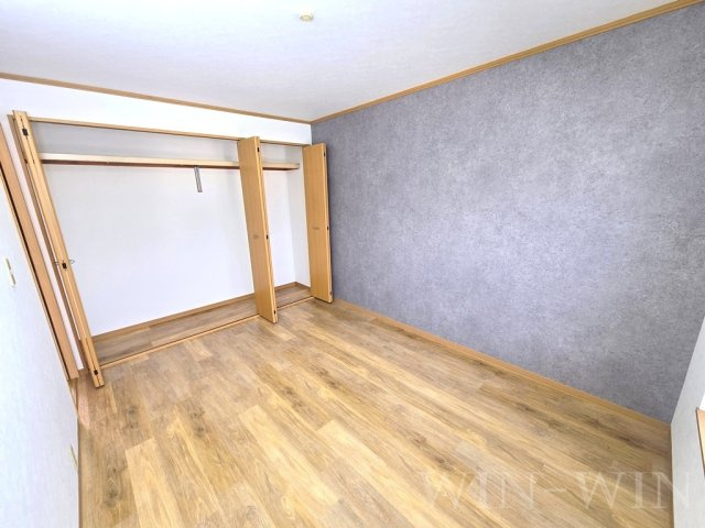 ハイツかつらの寝室