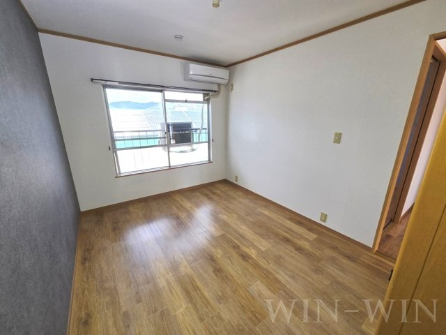 ハイツかつらの寝室