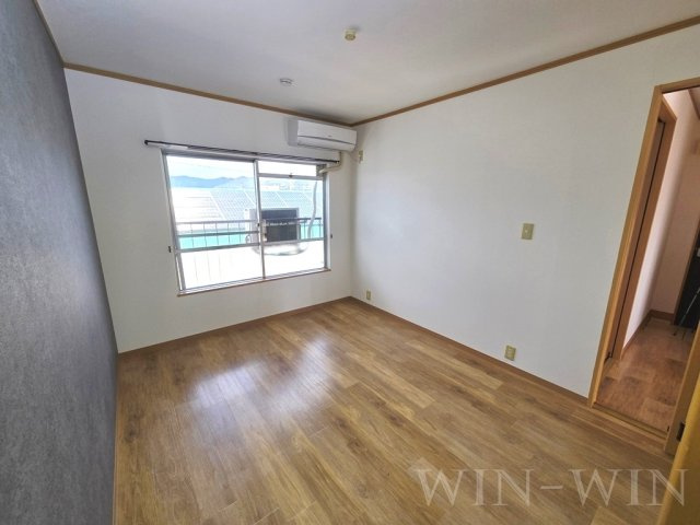 ハイツかつらの寝室