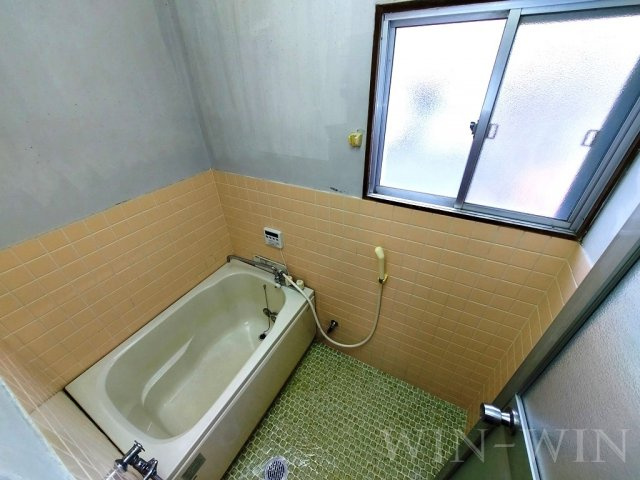 ハイツ明和 B棟の浴室