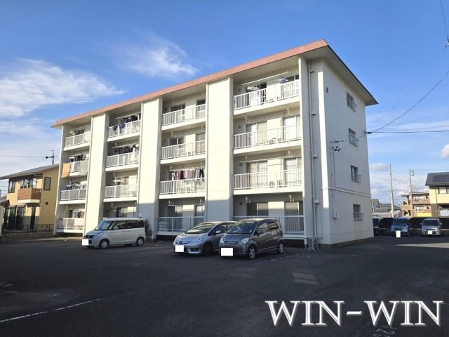 ハイツ明和 B棟の外観