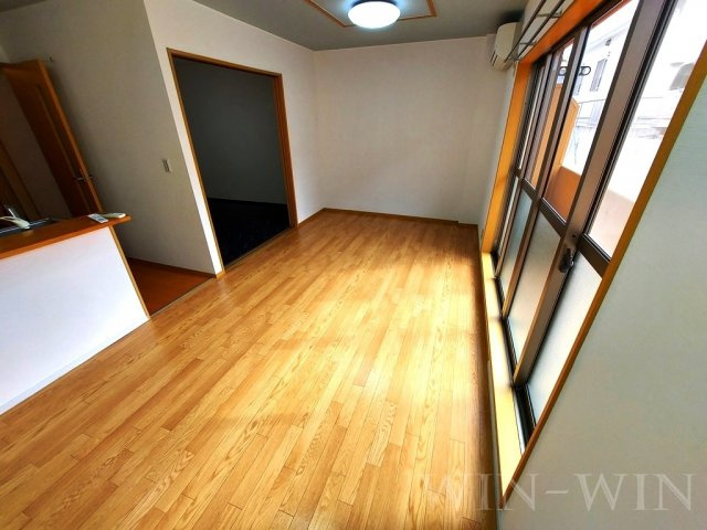 アールズコートの居間・リビング