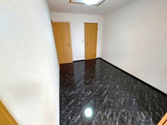 アールズコートの寝室