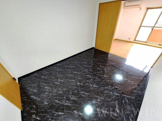 アールズコートの寝室