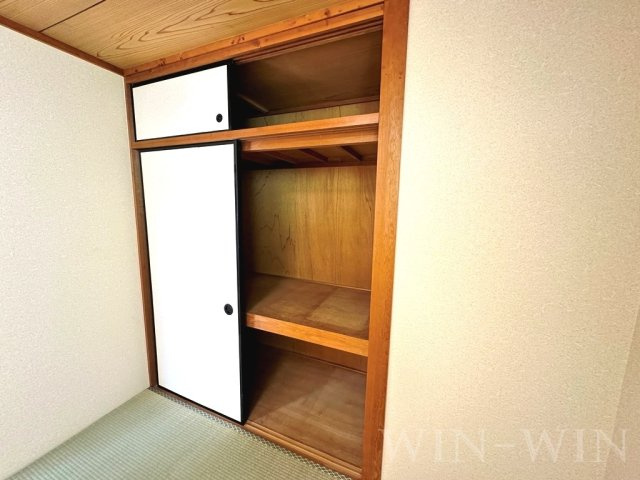 ハイツ西上 Bの収納