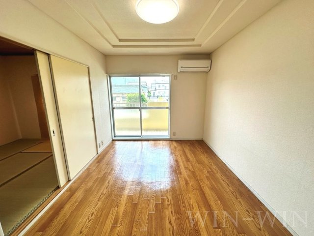 ハイツ西上 Bの寝室