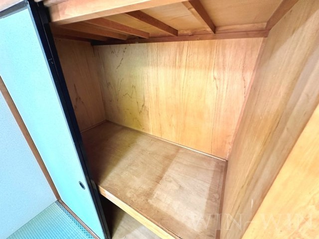 ハイツ西上 Bの収納