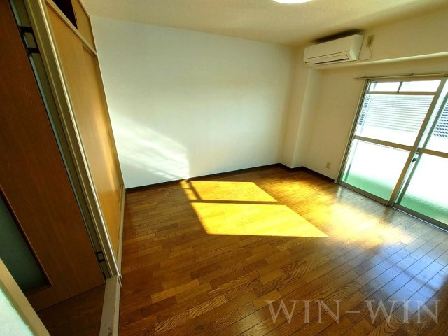 コスモベルテの居間・リビング