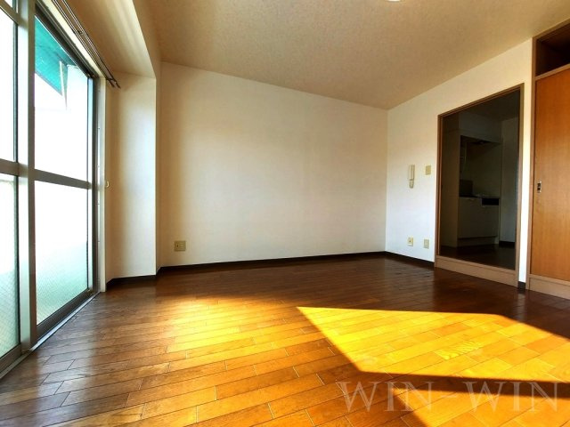 コスモベルテの居間・リビング