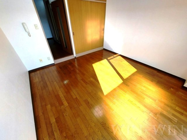 コスモベルテの居間・リビング