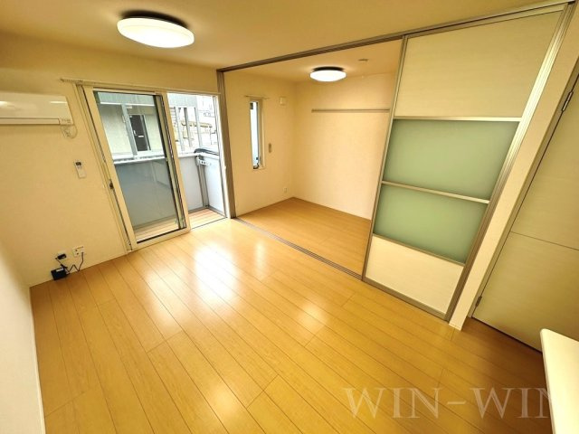 ぱるタウン Bの居間・リビング