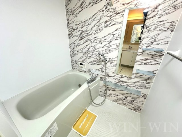 ぱるタウン Bの浴室