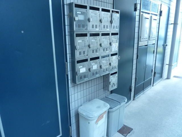 コオポスアペアのロビー