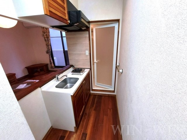 セザンヌ新栄 3のキッチン