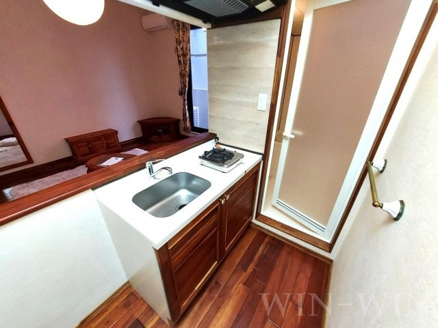 セザンヌ新栄 3のキッチン