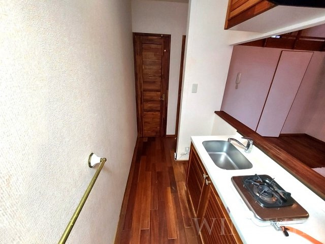 セザンヌ新栄 3のキッチン