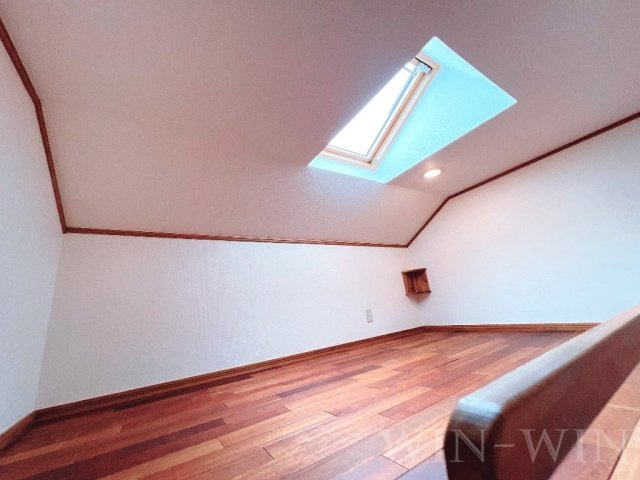 セザンヌ新栄 2のその他