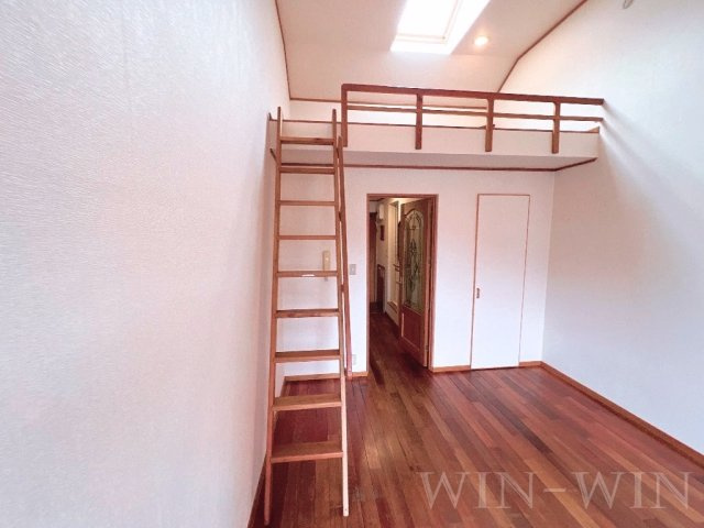 セザンヌ新栄 2のその他