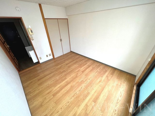 ビットハウスの居間・リビング