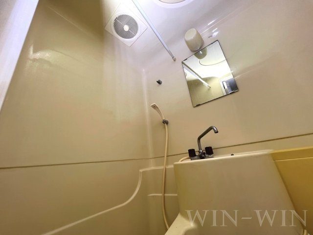 ビットハウスの浴室