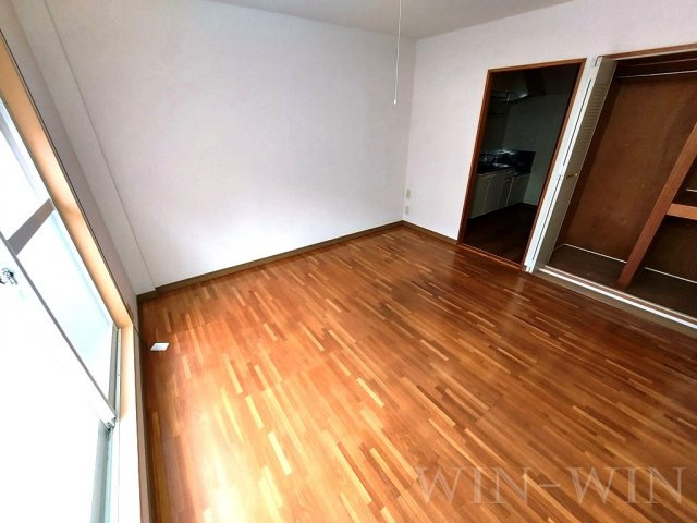 Surplus One栞の居間・リビング