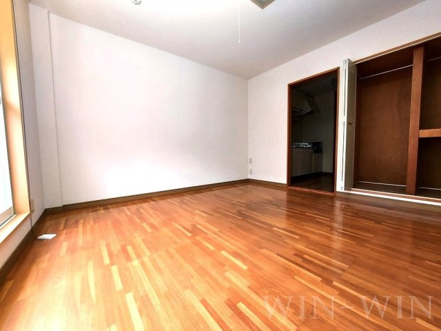 Surplus One栞の居間・リビング