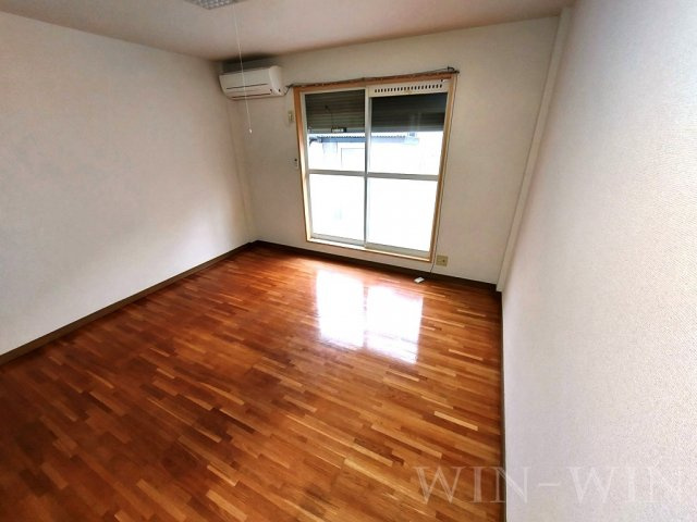 Surplus One栞の居間・リビング