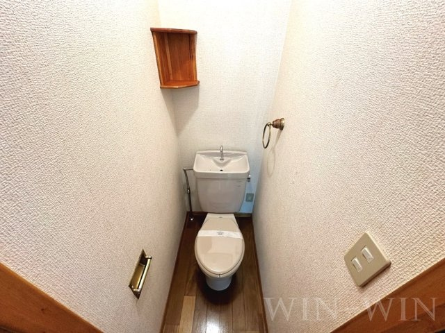 セザンヌ新栄のトイレ|イメージ（同建物内別部屋の写真です）