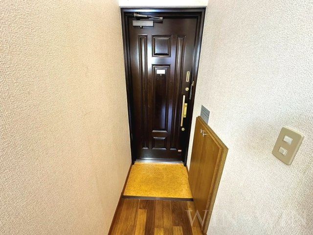 セザンヌ新栄の玄関|イメージ（同建物内別部屋の写真です）