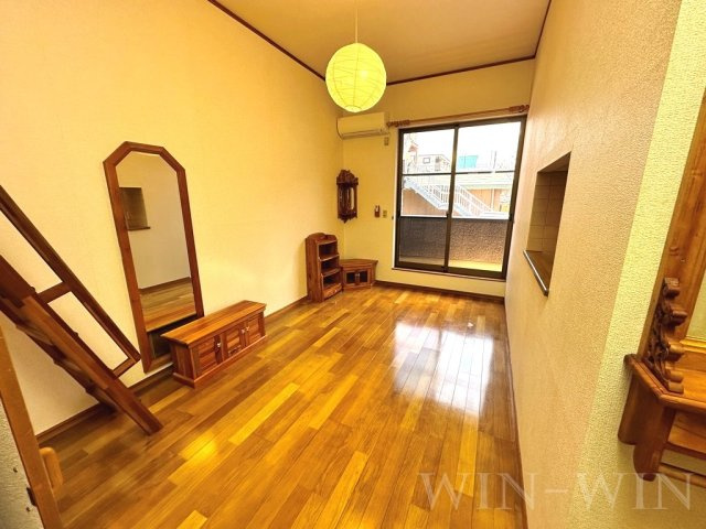 セザンヌ新栄の居間・リビング|イメージ（同建物内別部屋の写真です）