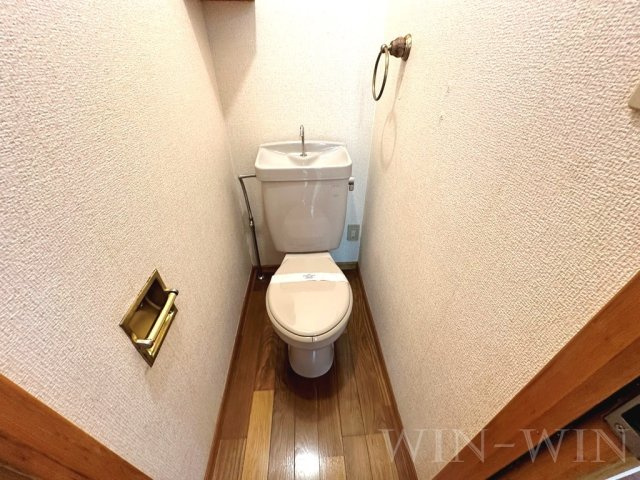 セザンヌ新栄のトイレ|イメージ（同建物内別部屋の写真です）