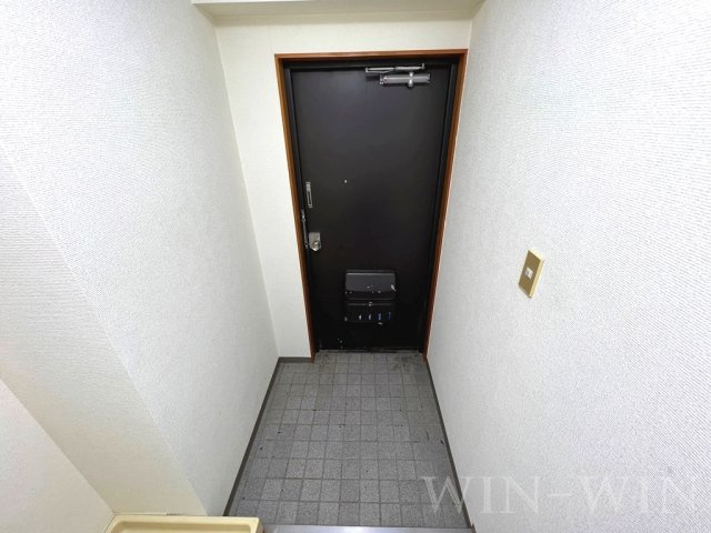 ビットハウスの玄関