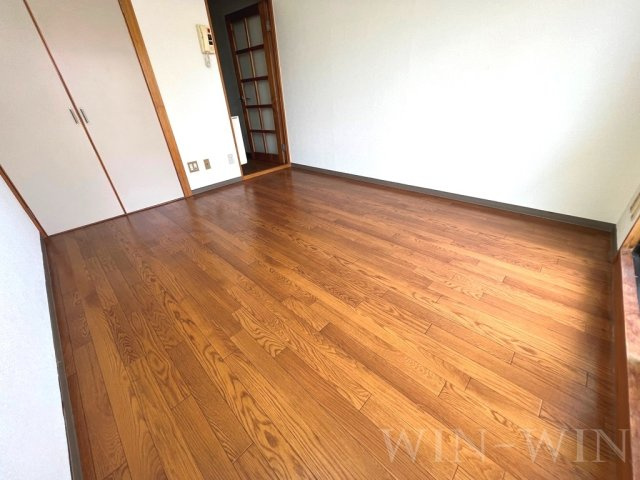 ビットハウスの居間・リビング