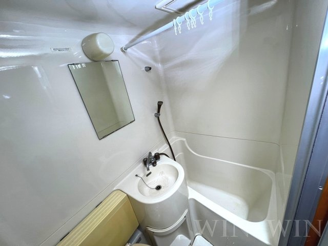 ビットハウスの浴室