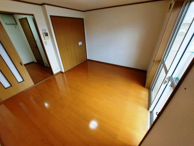 レインボウハイムの居間・リビング