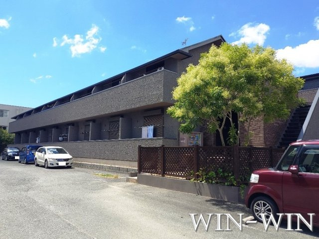 セザンヌ新栄のエントランス