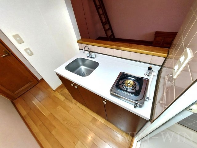 セザンヌ新栄のキッチン