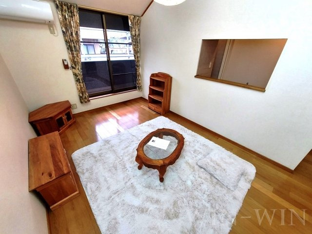 セザンヌ新栄の居間・リビング