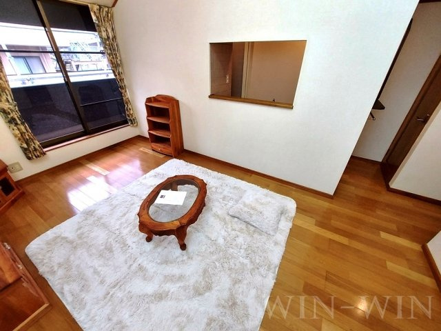 セザンヌ新栄の居間・リビング