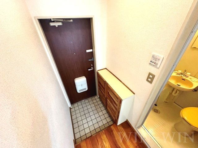 ユトリロ平川本町の玄関